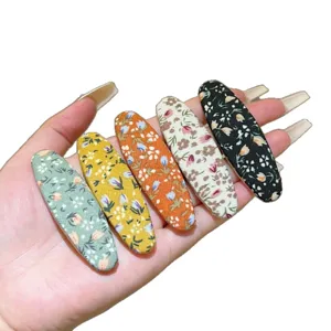 Set de horquillas de tela con flores vintage, pinzas ovales bonitas para estilo diario.