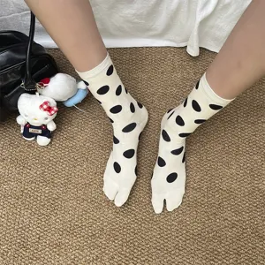 Women Ballet Style Polka Dot Split Toe Mid-Calf Socks Vintage Contrast Round Dot Cotton Tabi Socks Sweet Comfortable Two-Toe Casual Socks