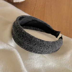 Dunkelgraues gestricktes breites Haarband Herbst Damen warme Wollhaarreifen Haarschmuck