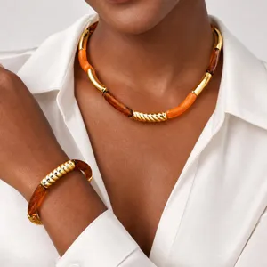 Collar Pulsera Estilo Maillard Tubo Curvo Resina Ámbar Aleación Chapado en Oro Joyería de Moda para Mujer