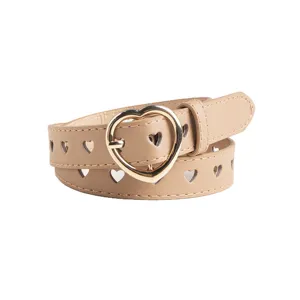 Cintura base carina con cuori traforati per bambini, ecopelle PU con fibbia dorata a cuore.