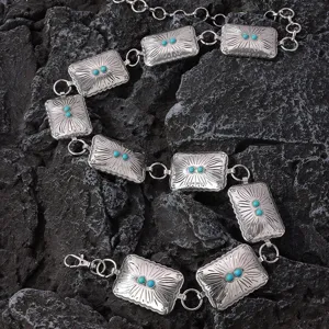 Chaîne de taille en métal sculpté bohème pour femmes avec des pierres turquoise, accessoire chic.