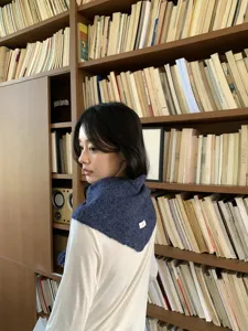 Sciarpa triangolare in maglia scialle caldo invernale da donna scaldacollo elegante