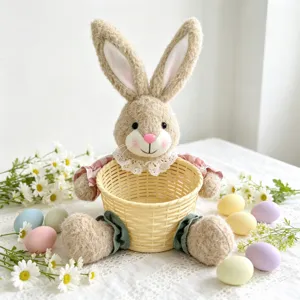 Osterhase Plüsch Korb Detailansicht, süßes Feiertag Spielzeug Korb Deko, Pastell Ostereier