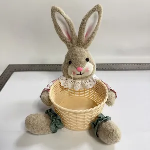 Osterhase Korb Plüschtier Urlaubsdekoration Süßigkeiten Aufbewahrung Weide Puppe Ornament