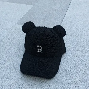 Casquette de baseball en laine d'agneau noire avec oreilles d'ours mignonnes, bonnet chaud.