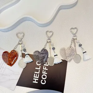 Porte-clés créatif raquette de badminton cœur peigne pendentif de sac cadeau mode