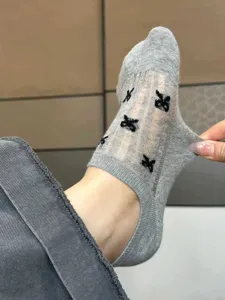 Damen Sommer dünne atmungsaktive Füßlinge grau Mesh mit süßer schwarzer Schleife Socken