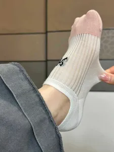 Sommer Damen Netz Bootssocken atmungsaktive dünne unsichtbare Socken Detailansicht.