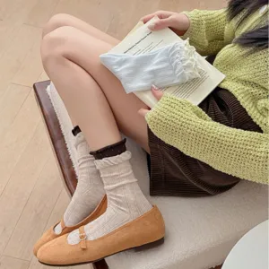 Women breathable cotton ruffled mid-tube socks vintage style daily casual socks fashion accessories
