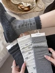 Cozy grey floral slouch socks women autumn winter retro mid tube cotton socks fashion detail