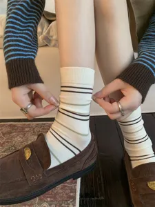 Dames herfst gestreepte middelhoge sokken vintage bruine sokken comfortabele stijl