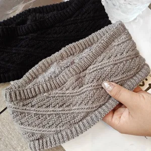 Fascia per capelli larga in maglia foderata in pile per donne, accessorio invernale caldo.