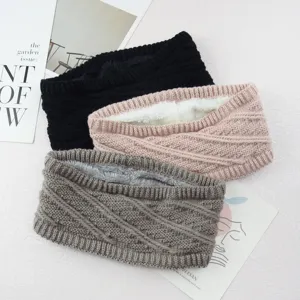Fascia per capelli in maglia foderata in pile inverno caldo paraorecchie dettagli