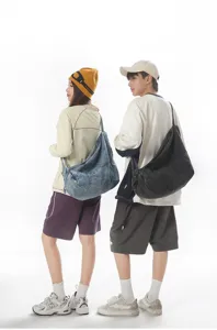 Casual denim shoulder bag for daily use, large capacity slouchy messenger bag for students.