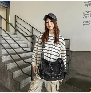 Vintage washed denim shoulder bag detail, casual messenger crossbody bag with large capacity.
