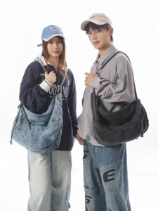 Casual denim shoulder bag for women and men, large capacity slouchy hobo crossbody bag stylish