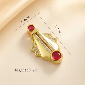 Vergoldeter geometrischer Fächer-Anhänger mit roten und weißen Strasssteinen DIY Schmuck.
