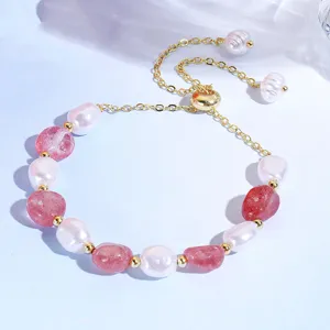 Fashion minimalist natural stone and pearl beaded bracelet with adjustable gold chain.