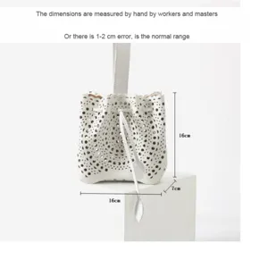 Sac seau en cuir blanc élégant sac à main évidé découpé au laser avec poignée supérieure