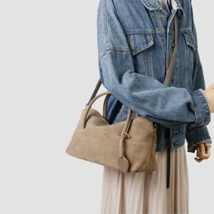 Sac fourre-tout en daim élégant, sac bandoulière vintage pour femme, sac à main de travail chic.