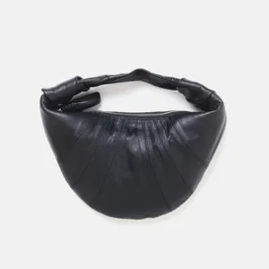 Bolso croissant de cuero negro bolso hobo bandolera diseño francés minimalista elegante