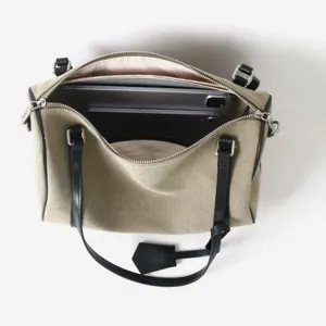 Grand sac Boston en toile et cuir pour femme, sac porte epaule de commute journalier minimaliste.