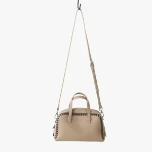 Sac a main Boston en cuir beige avec bord tresse contrasté, poignées et bandouliere.