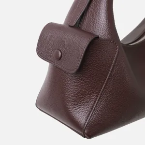 Bolso de hombro de cuero marrón oscuro detalle, bolso hobo minimalista para mujer.