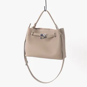 Sac cabas bandoulière épaule en cuir véritable femme sac à main cuir de vachette serrure