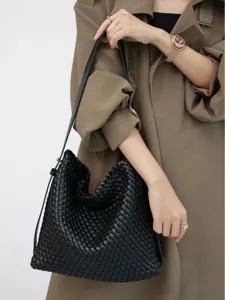 Sac Cabas Tressé en Cuir Véritable pour Femmes Grande Capacité Sac Bandoulière Décontracté Style Minimaliste Urbain Sac à Main