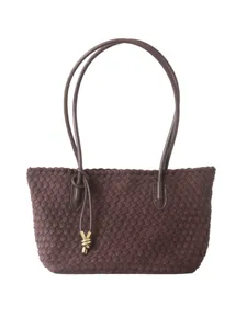 Sac cabas en cuir tisse pour femme, sac epaule minimalist et elegant pour le travail quotidien.