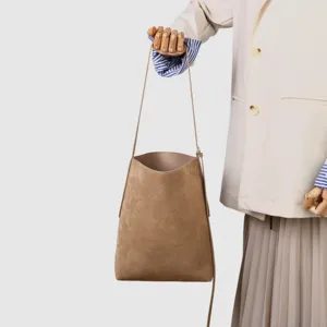 Borsa a secchiello minimalista in camoscio da donna, grande borsa a spalla per ufficio.
