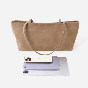 Bolso tote grande de ante para mujer, elegante bolso de hombro marrón para trabajo y uso diario.