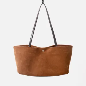 Bolso tote marrón de ante para mujer, bolso de hombro grande ideal para el trabajo diario.