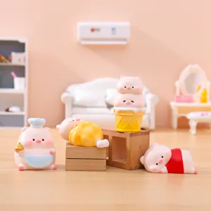 Cute pink resin pig miniature figurines set, perfect for car dashboard and home desktop decor.