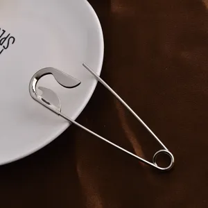Pince à cheveux en métal forme épingle argentée, grand accessoire pour cheveux épais.