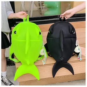 Niedlicher Hai Rucksack grosse Kapazitaet Wal Tagesrucksack Mode Reise Schultertasche fuer Damen