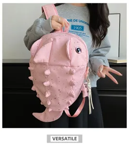 Rosa Stern Cartoon Tier Design Rucksack, süße Freizeitschultasche für den täglichen Schulalltag.