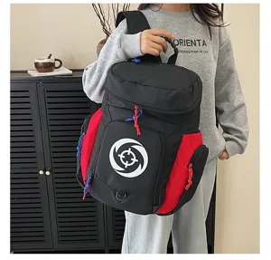 Vue détaillée du sac à dos de sport multifonctionnel montrant sa grande capacité et son design.