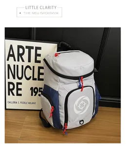 Vue détaillée du sac à dos de sport multifonctionnel au design gris et bleu robuste.