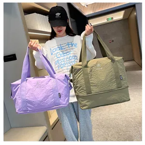 Große Reisetasche erweiterbare Sporttasche Handtasche für Kurztrips und Fitnessaktivitäten.