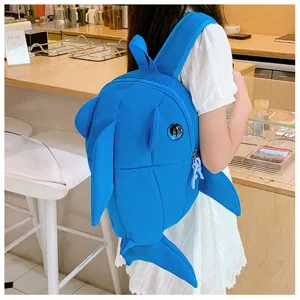 Schlanker blauer Haifisch Rucksack für Studenten, großes Kapazität Reiserucksack.