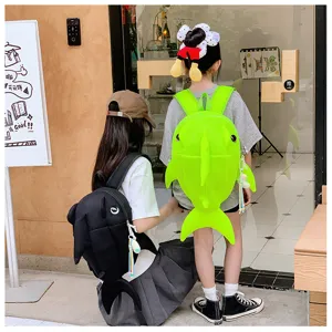 Süßer Hai Rucksack mit großem Fassungsvermögen Reise Mode Schultasche für Schüler.