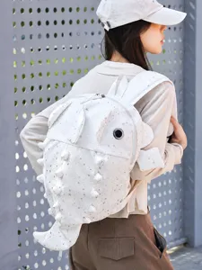 Niedlicher Cartoon Stern Haifisch Rucksack neuartiger Schuelertasche gross Freizeit Reise