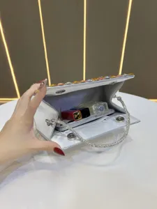 Silver rhinestone evening clutch bag with sparkling diamond chain for women party prom.