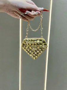 Sparkling rhinestone diamond mini evening bag with gold chain strap for women fashion party.