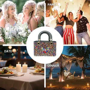 Magnifique sac de soirée scintillant avec poignée et strass pour fêtes élégantes.