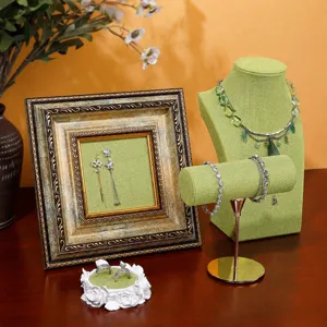 Espositore per Orecchini Cornice in MDF Vintage Busto per Collana in Lino Verde Supporto per Bracciale a T Vassoio per Anelli