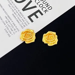Vintage Gold Rose Flower Brooch For Women Luxurious Elegant Metal Floral Pin For Clothing Decorative Fashion Accessory